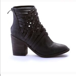 Free People ‘Carerra Booties’